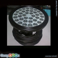 LED Unterwasserscheinwerfer 36x1 Watt RGB IP68